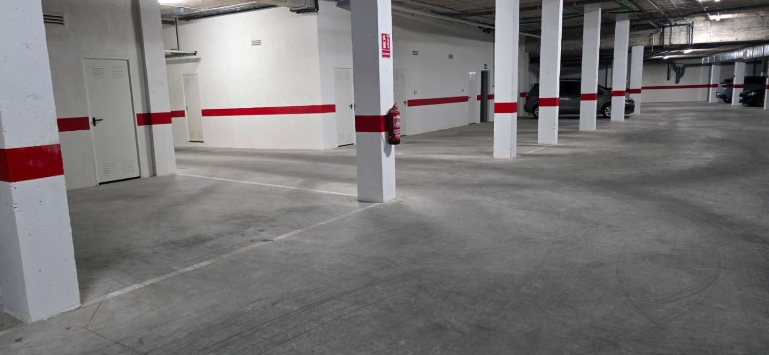 Garaje / Parking