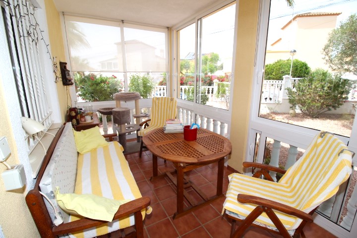 Detached villa in San Miguel De Salinas