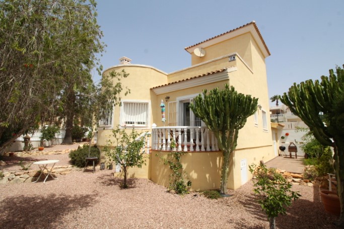 Freistehende Villa in San Miguel De Salinas