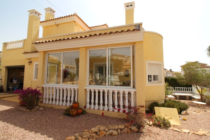 Freistehende Villa in San Miguel De Salinas