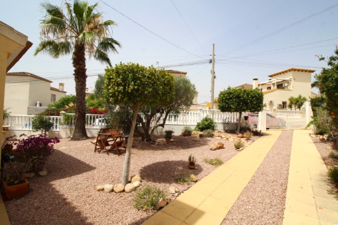 Detached villa in San Miguel De Salinas