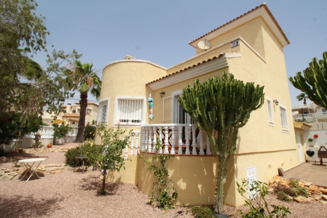 Freistehende Villa in San Miguel De Salinas