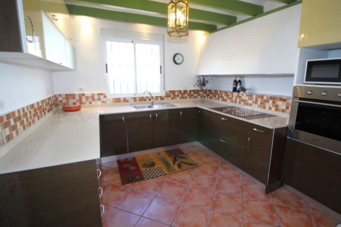 Spacious detached villa in Villamartin