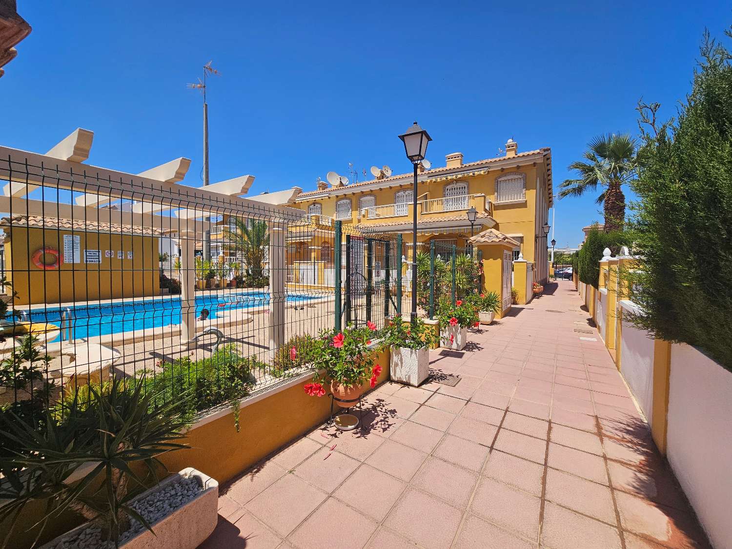 Bungalow te koop in La Zenia (Orihuela)