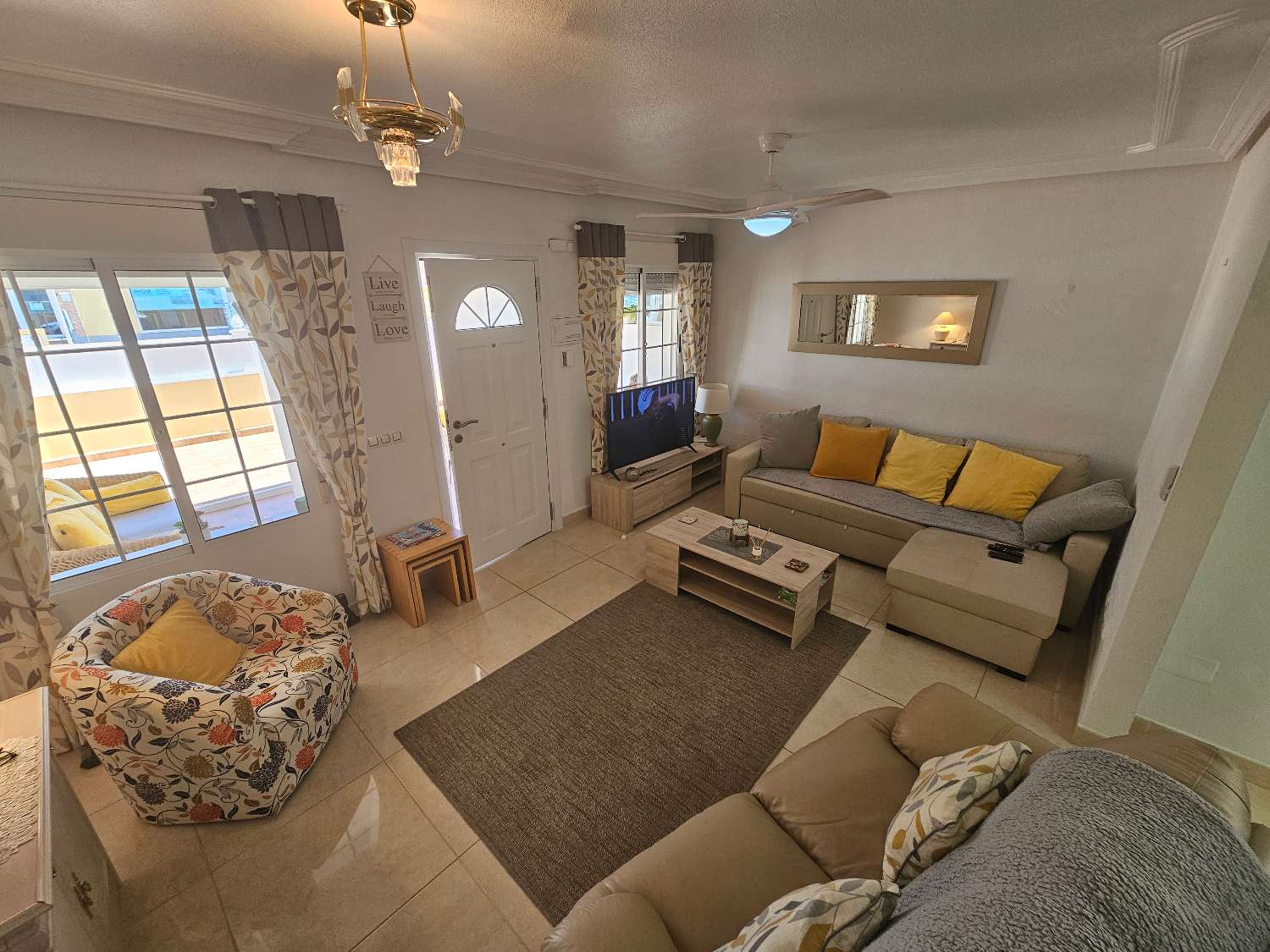 Bungalow myynnissä La Zenia (Orihuela)