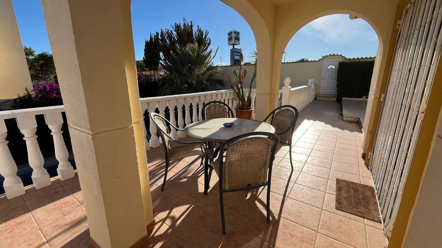 Villa de 5 chambres à vendre à La Zenia