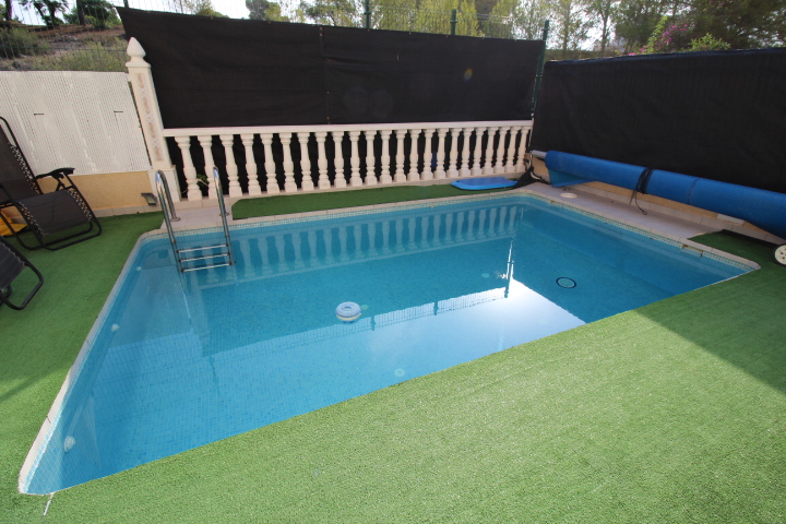 Spacious 3-Bedroom Villa in Montegolf in Excellent Condition with private swimming pool