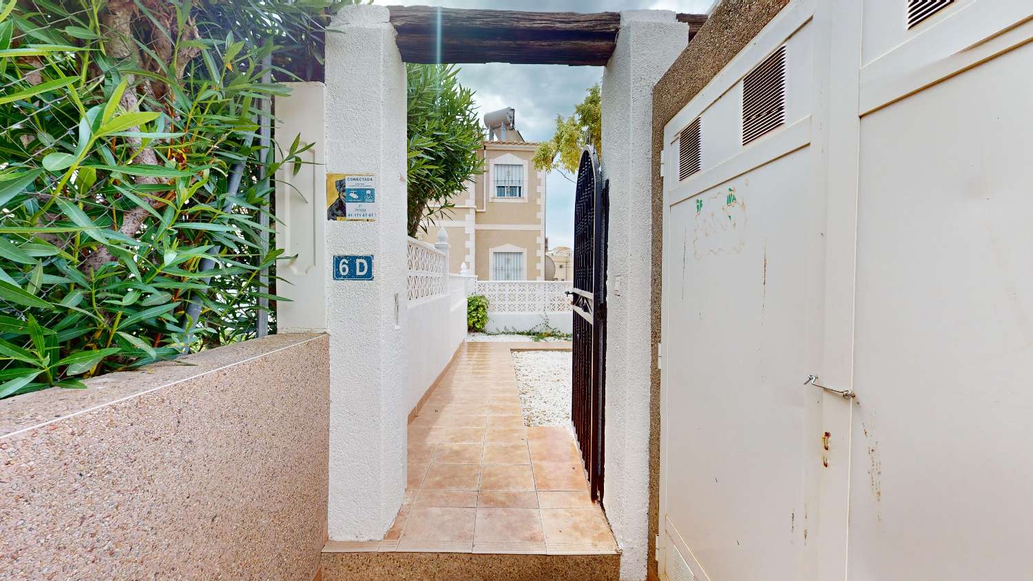 Opportunity - Fully renovated Townhouse in Blue Lagoon