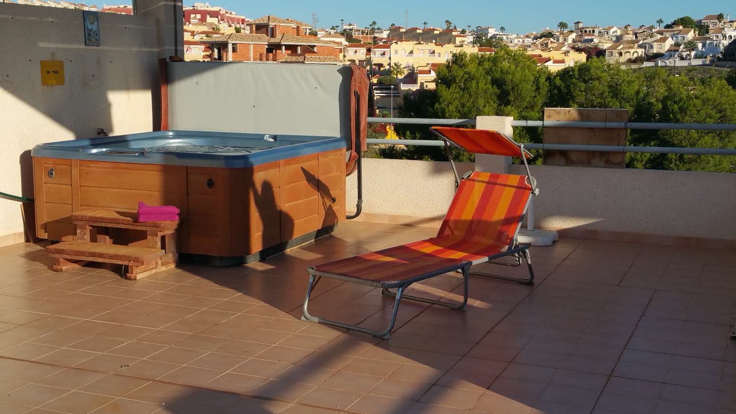 Corner Bungalow close to all amenities in Orihuela Costa