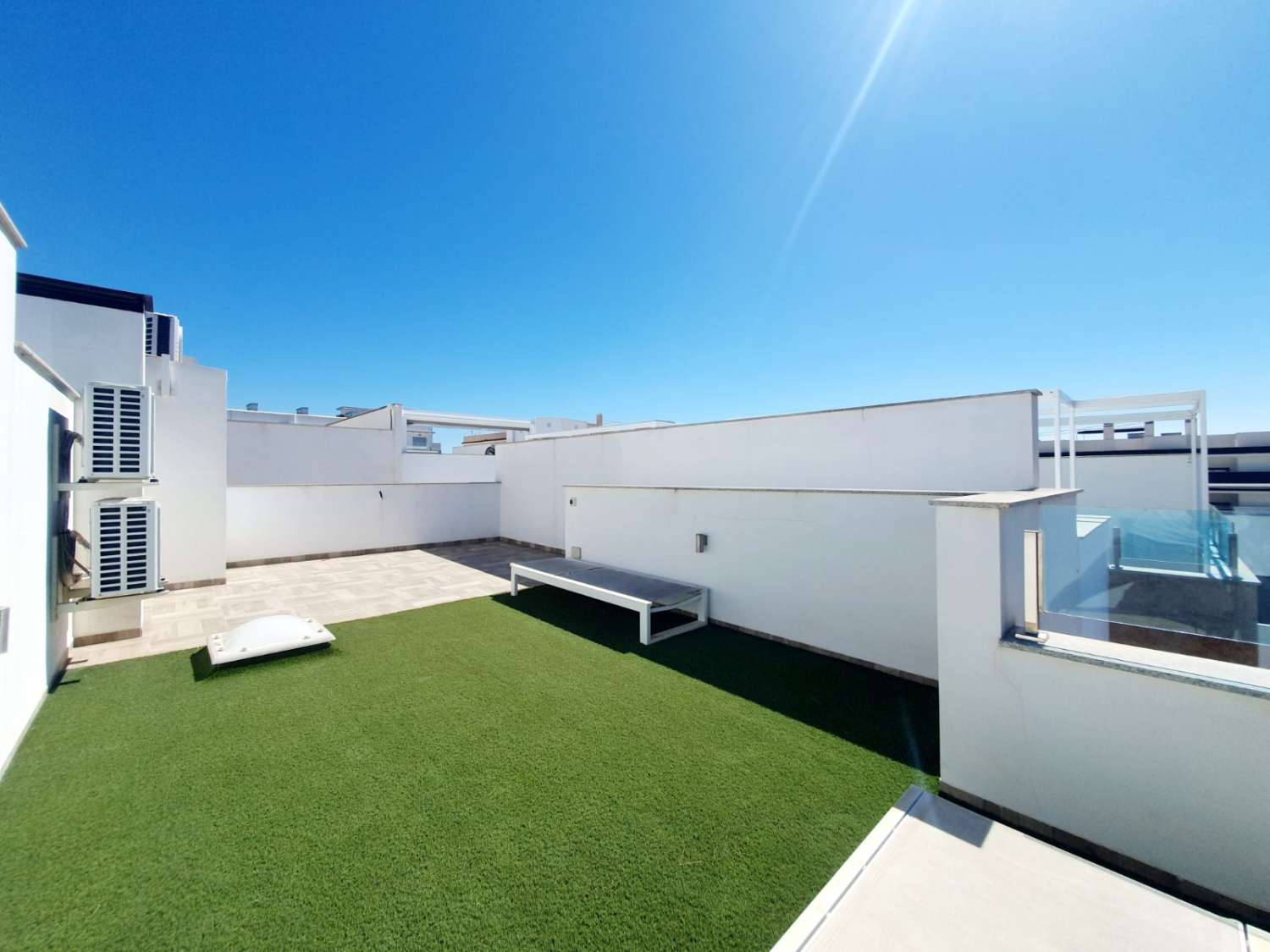 Villa til salg i Villamartín-Las Filipinas (Orihuela)