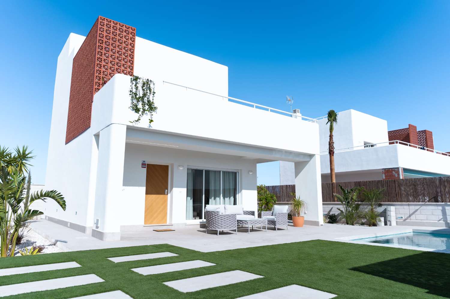 Villa en venta en Pilar de la Horadada