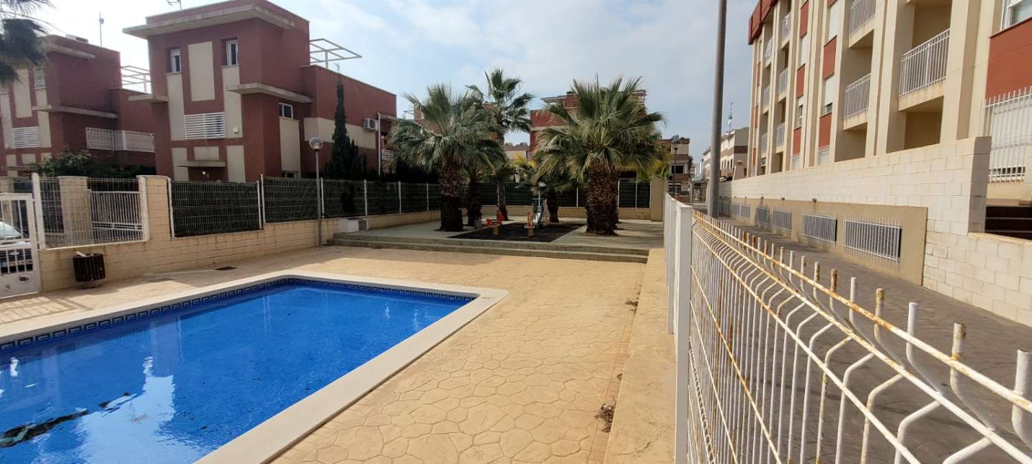 Apartamento de dos dormitorios en privilegiada zona de Cabo Roig