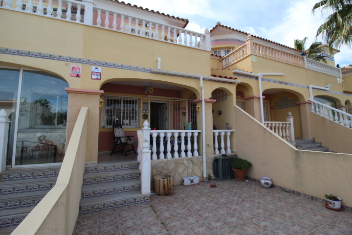 3 Schlafzimmer Duplex Bungalow - Battemberg Stil in Bosque de las Lomas